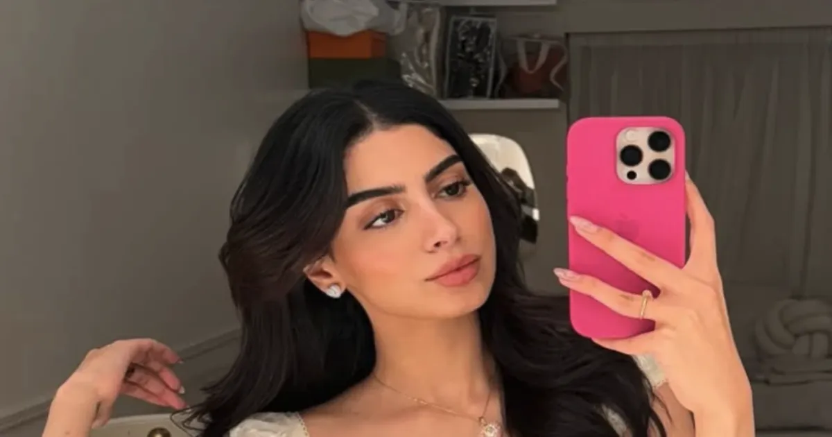 Khushi-Kapoor-cosmetic-openness