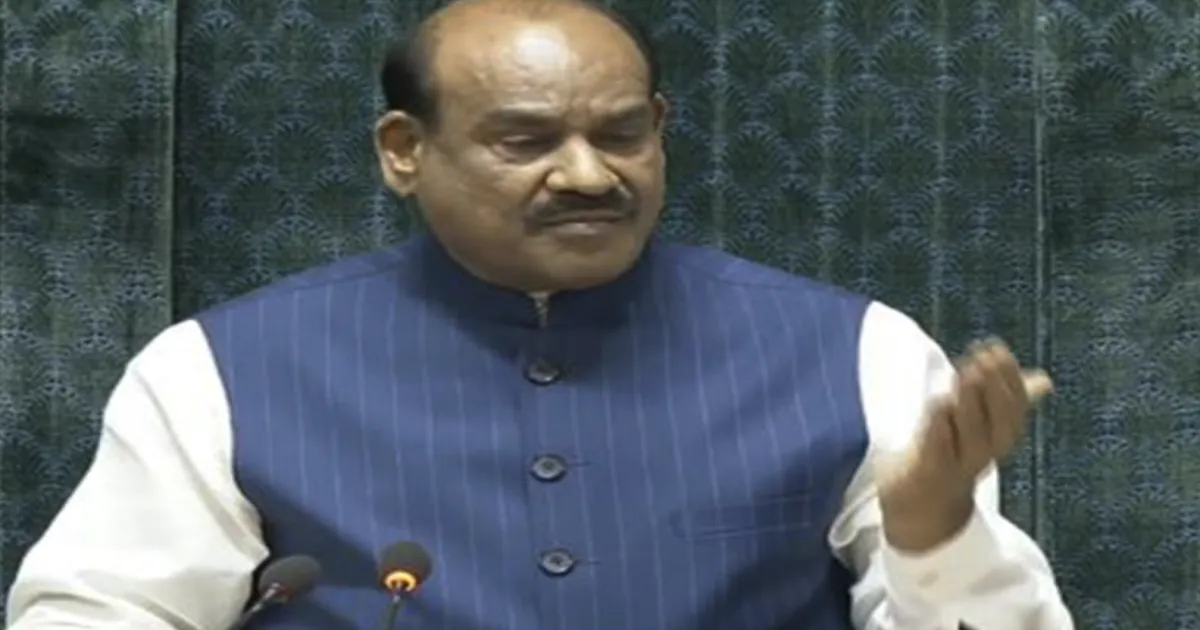 संसद के मानसून सत्र के पहले दिन हंगामा, लोकसभा दोपहर 12 बजे तक स्थगित