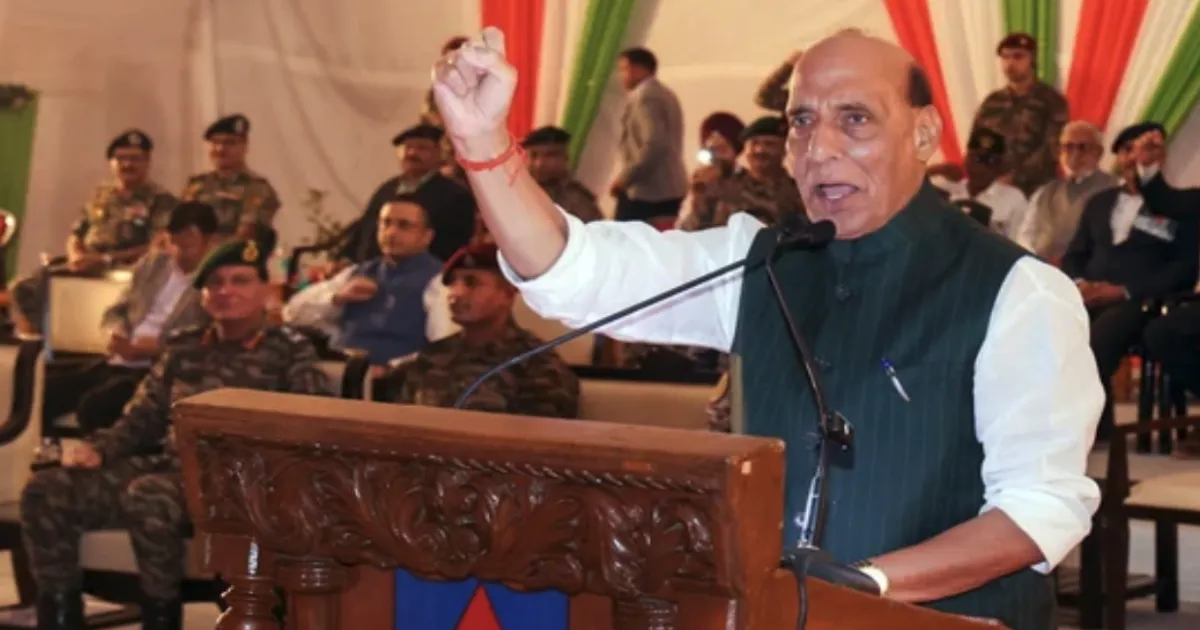 सिर क्रीक विवाद पर पाकिस्तान को राजनाथ सिंह की कड़ी चेतावनी