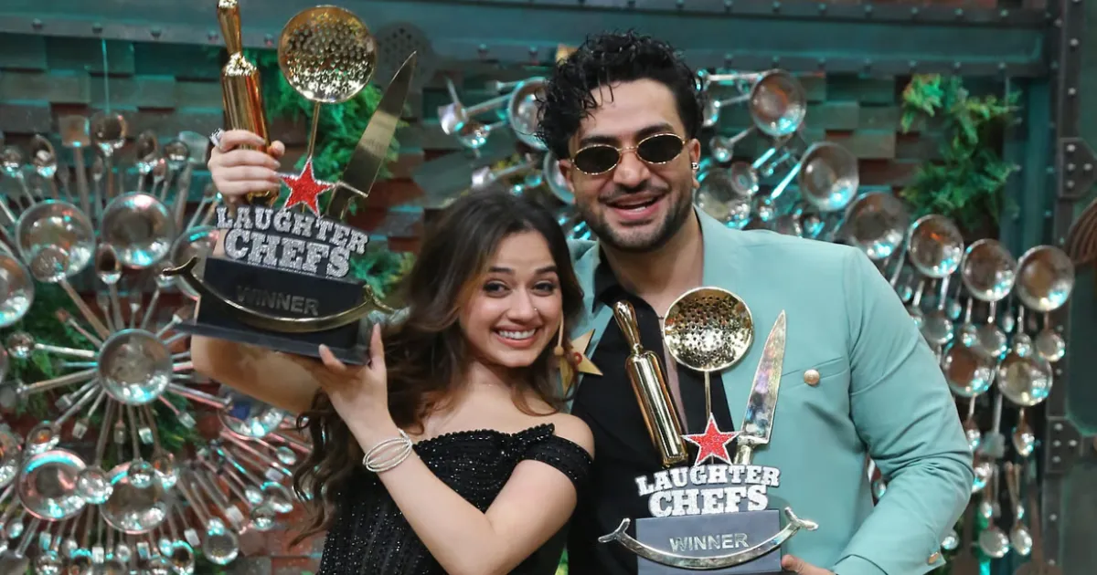 ‘लाफ्टर शेफ्स सीजन 3’ के विजेता बने एली गोनी और जन्नत जुबैर, ट्रॉफी जीतकर साझा किया भावुक संदेश