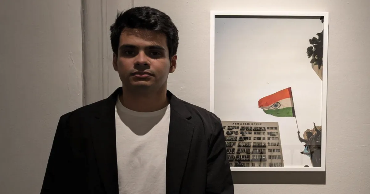 रेहान वाड्रा की प्रदर्शनी से 'विरोध-प्रदर्शन' की तस्वीरें हटाए जाने पर विवाद, बीकानेर हाउस पर उठे सवाल