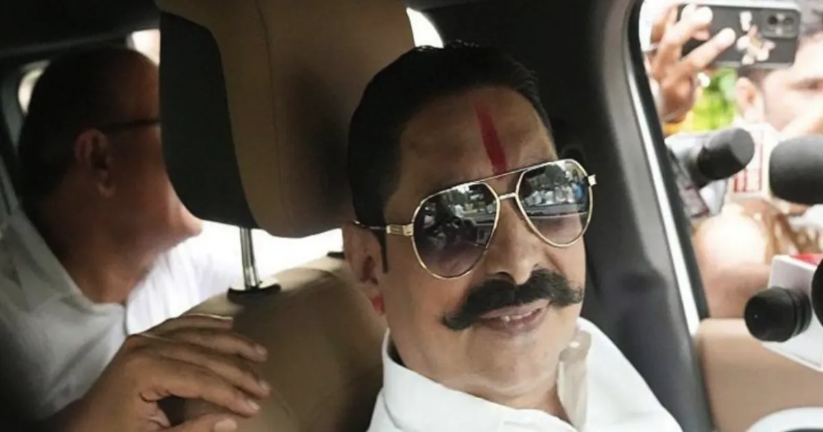 विधायक अनंत सिंह और उनकी पत्नी जेडीयू से निष्कासित, पार्टी आदेश की अवहेलना का आरोप