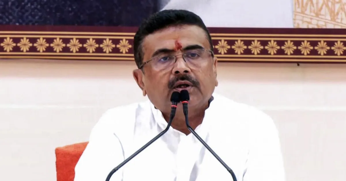 सुकांत अधिकारी का तंज: 'छात्रों को तिलचट्टे जैसी बुराइयों से दूर रखा जाए'